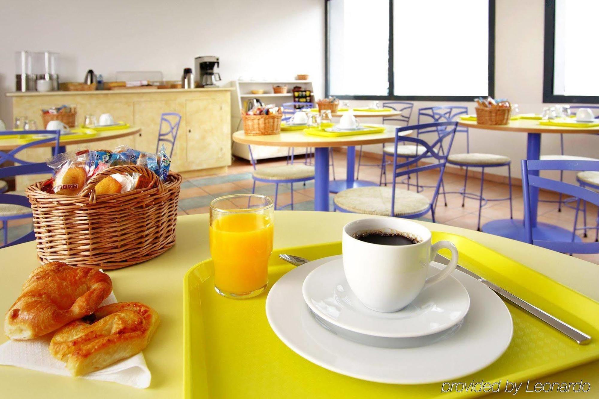 Séjours&Affaires Lyon Saint-Nicolas Extérieur photo