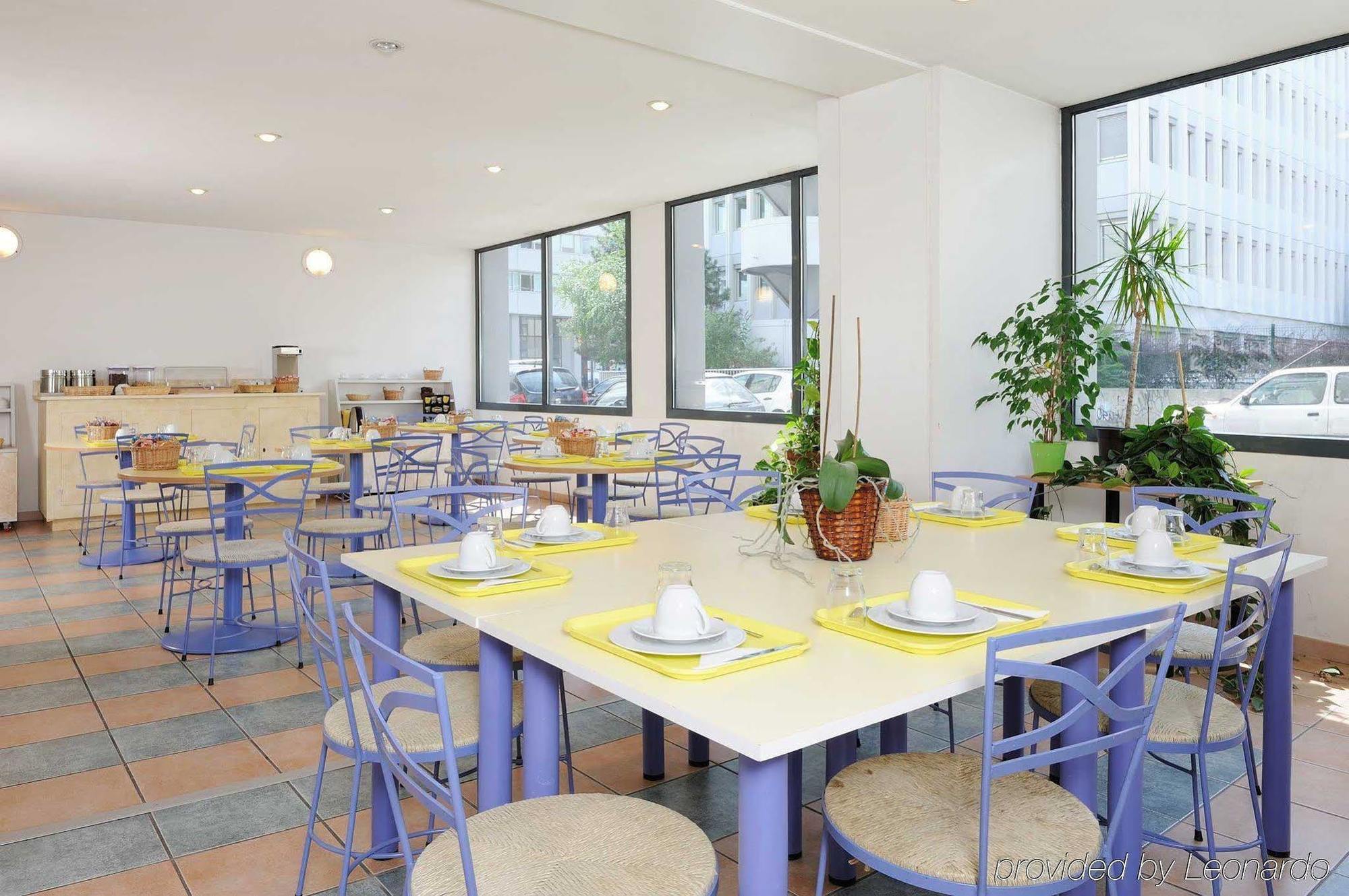 Séjours&Affaires Lyon Saint-Nicolas Extérieur photo